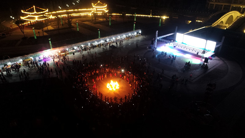 2019首届“献礼祖国 燃情道真”文化旅游季开幕