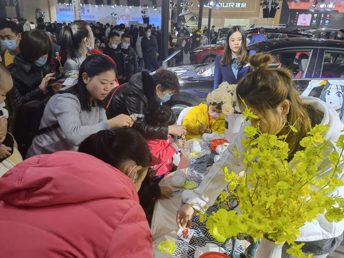 天生酷盖·潮起贵阳，风神奕炫家族2021款High起来