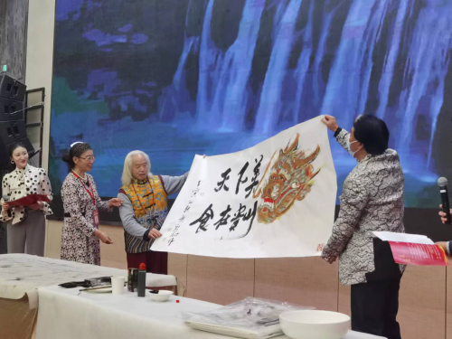 0865-5a54f2b2166e89a69a5bc0e5b84b3866