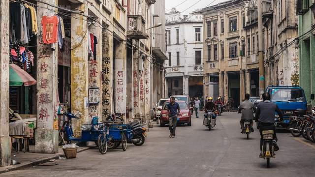 479420a0650f41b5bc671bec9f8443d3