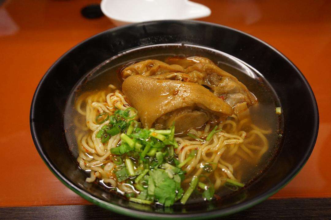 aa6a478bd1954cb997044a67895203a9 aa6a478bd1954cb997044a67895203a9