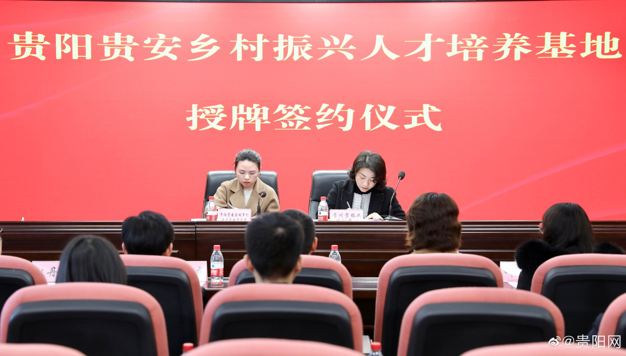 4cf6-bb3fbe8b3c1ff0396d4813c6b6894d71 4cf6-bb3fbe8b3c1ff0396d4813c6b6894d71