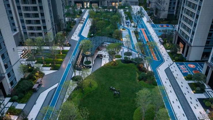 1de35302-3a43-4150-a1d8-f32e3596d185