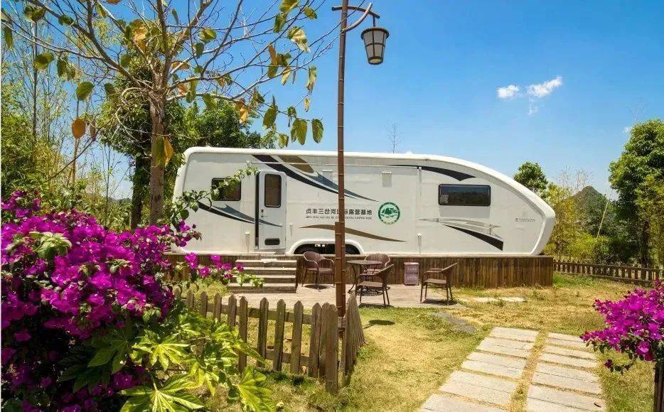 8d682c7ed5f4498e8156a4922c89ede0