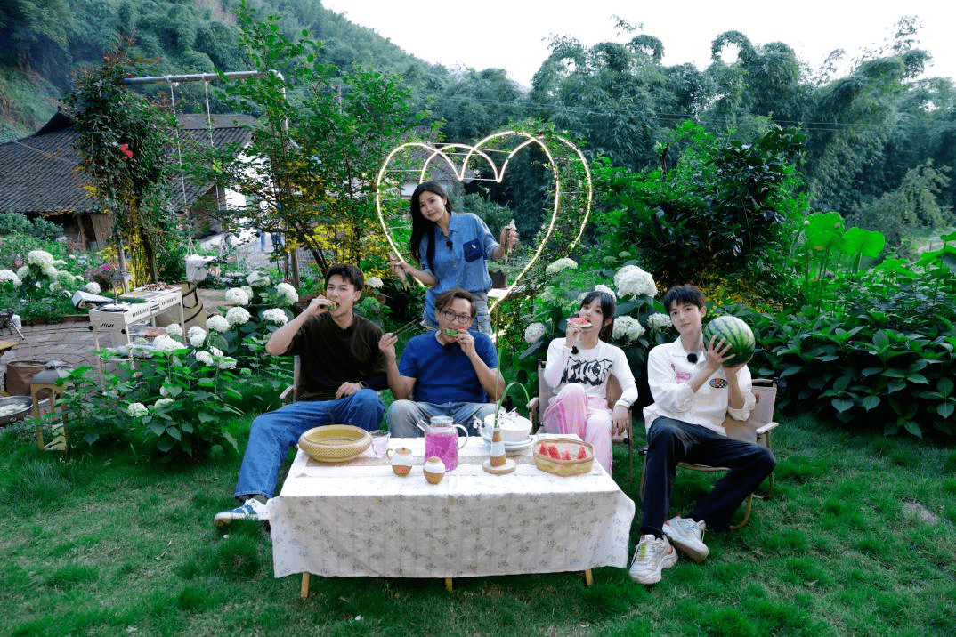 e1fd93d10747412b9ff04961eeeb720e