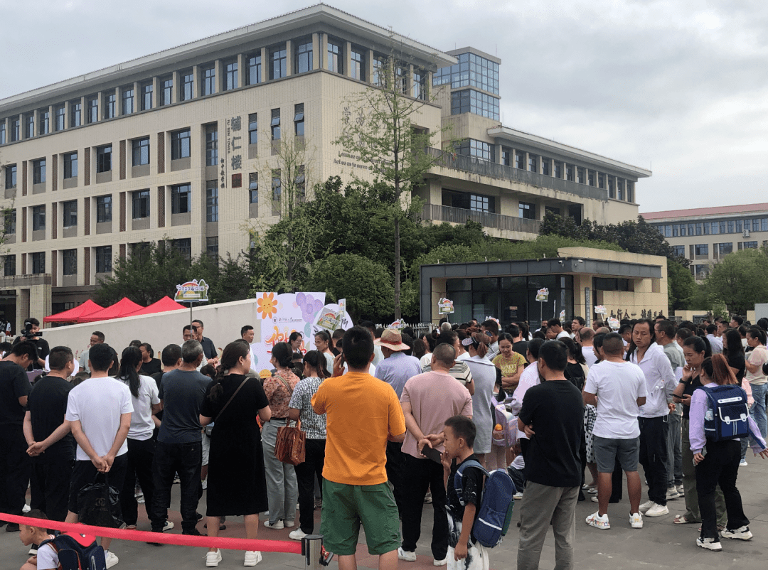 5ba6f4e27ceb4f81901545d3db24cc29