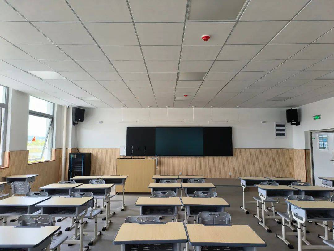 6beb9b192fb8422eb83ea896fff3a596