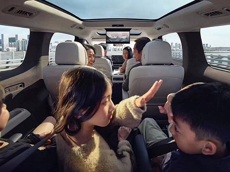 fd27141d281f4fe2884d333316ab8123