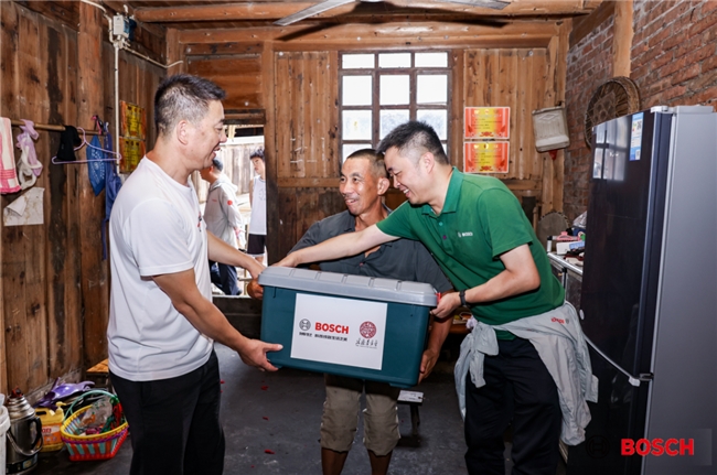 2025081111521001.003