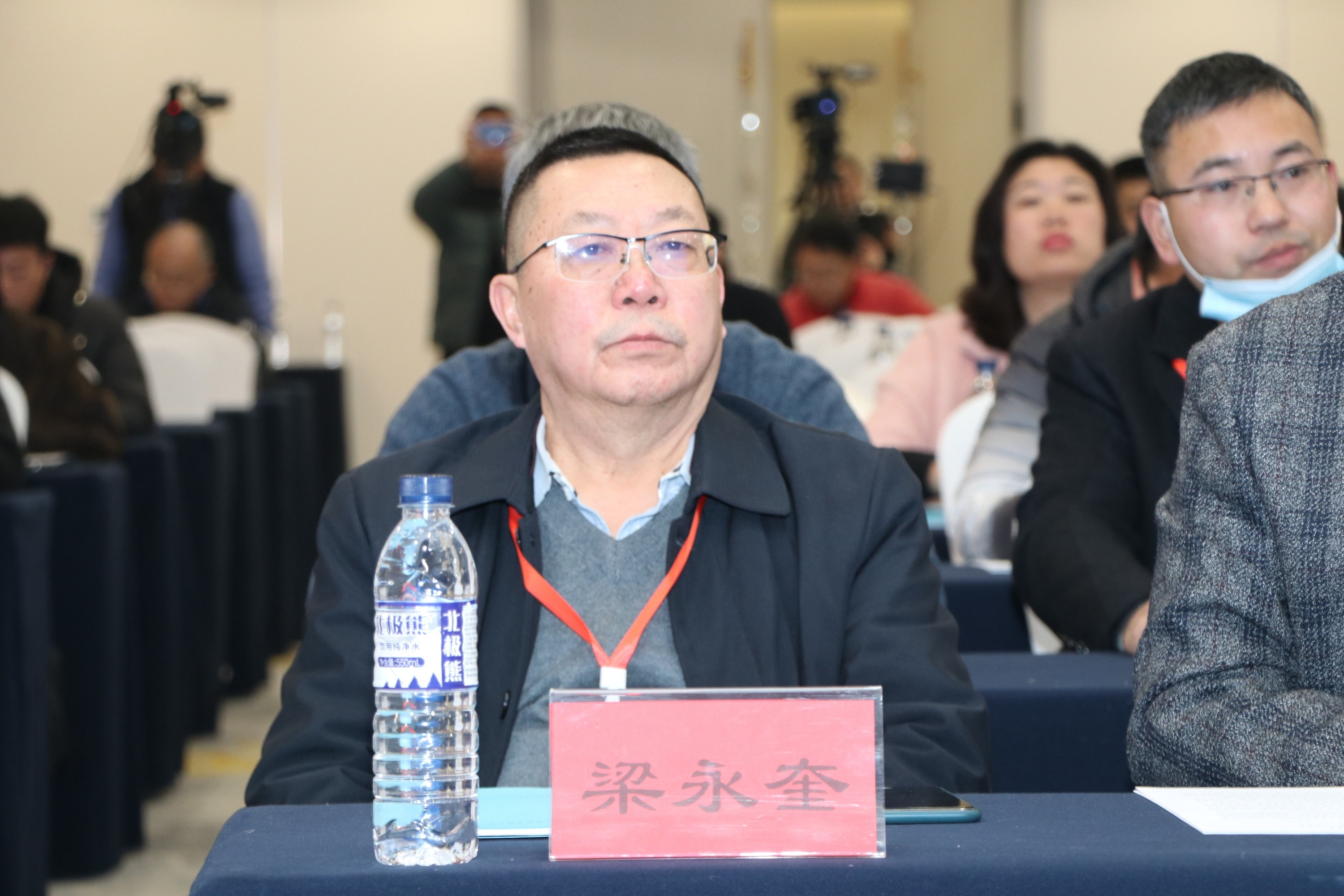 080e73cb1ffc4d7ea0ce1c7eb29d3911